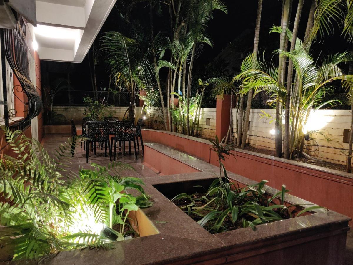 לונבלה Sunstone Villa מראה חיצוני תמונה